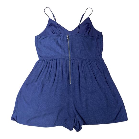 Navy blue Xhilaration embroidered romper. Adjustable Spaghetti Straps Size Large - Picture 3 of 6